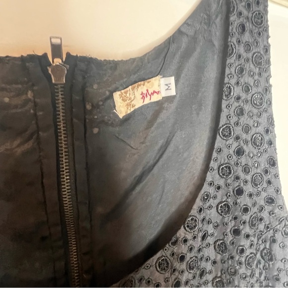 Biya | Eyelet Shift Dress - Picture 7 of 8